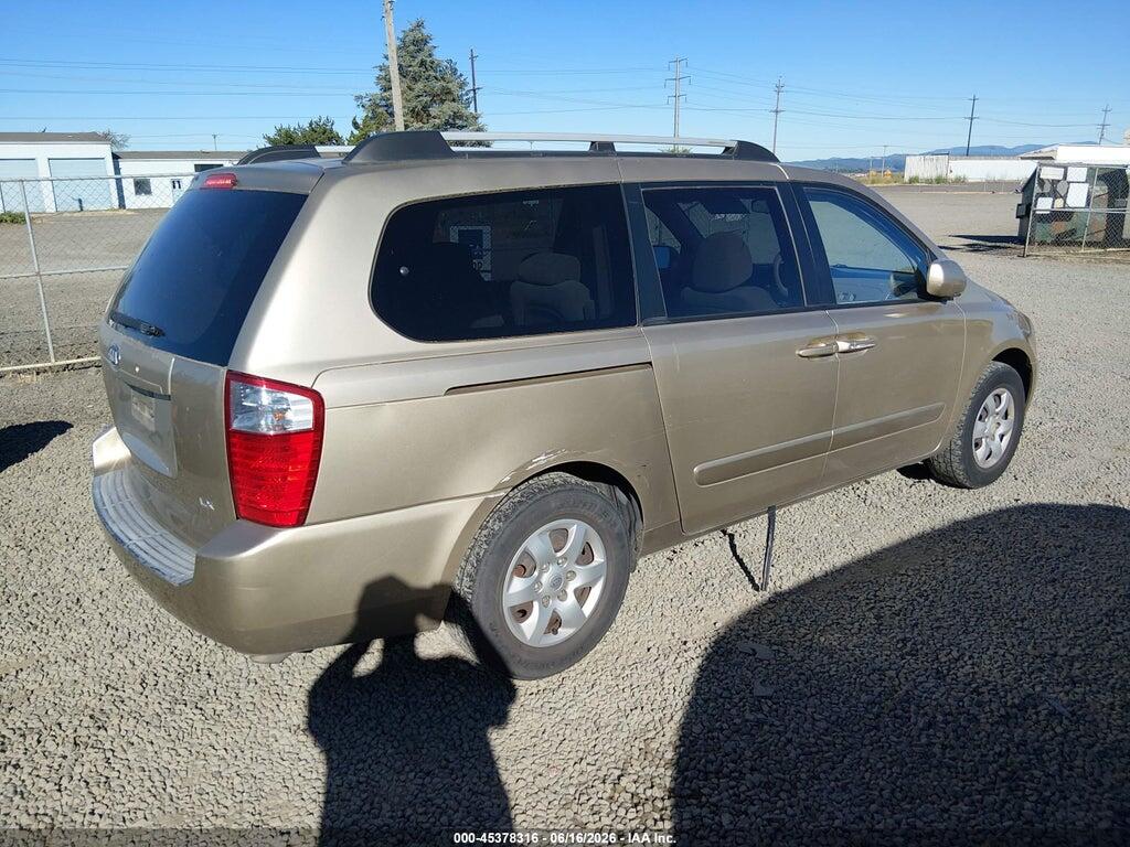 KNDMB233176154267 2007 KIA SEDONA photo no. 4