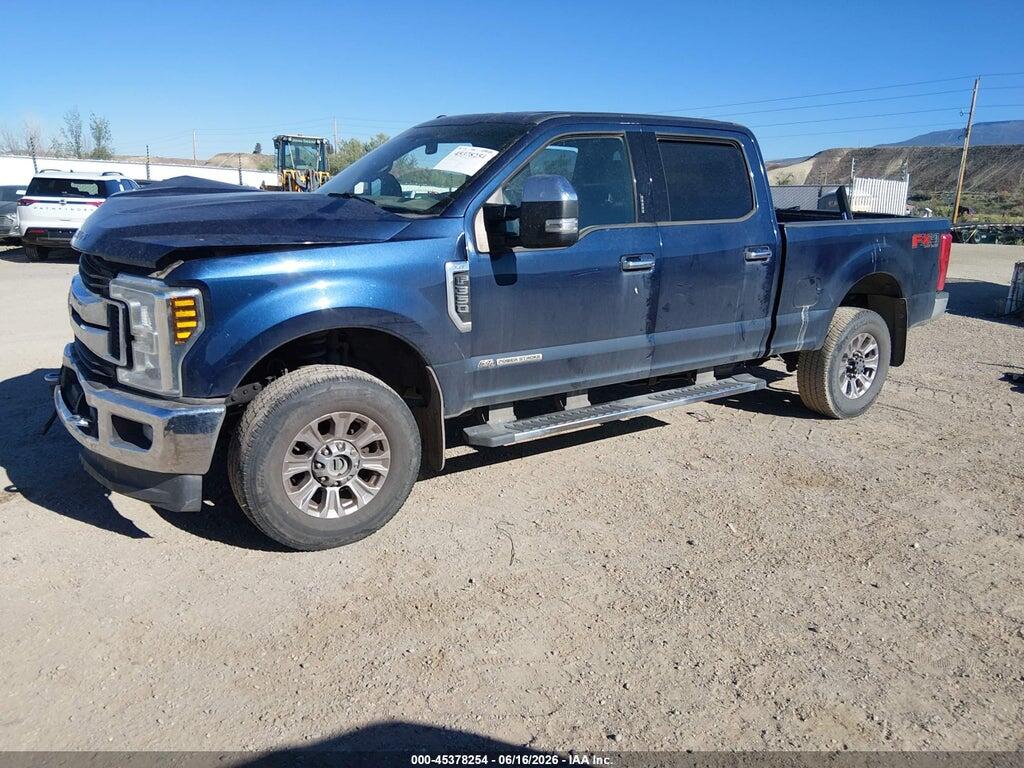 1FT8W3BT2JEB61707 2018 FORD F-350 photo no. 2