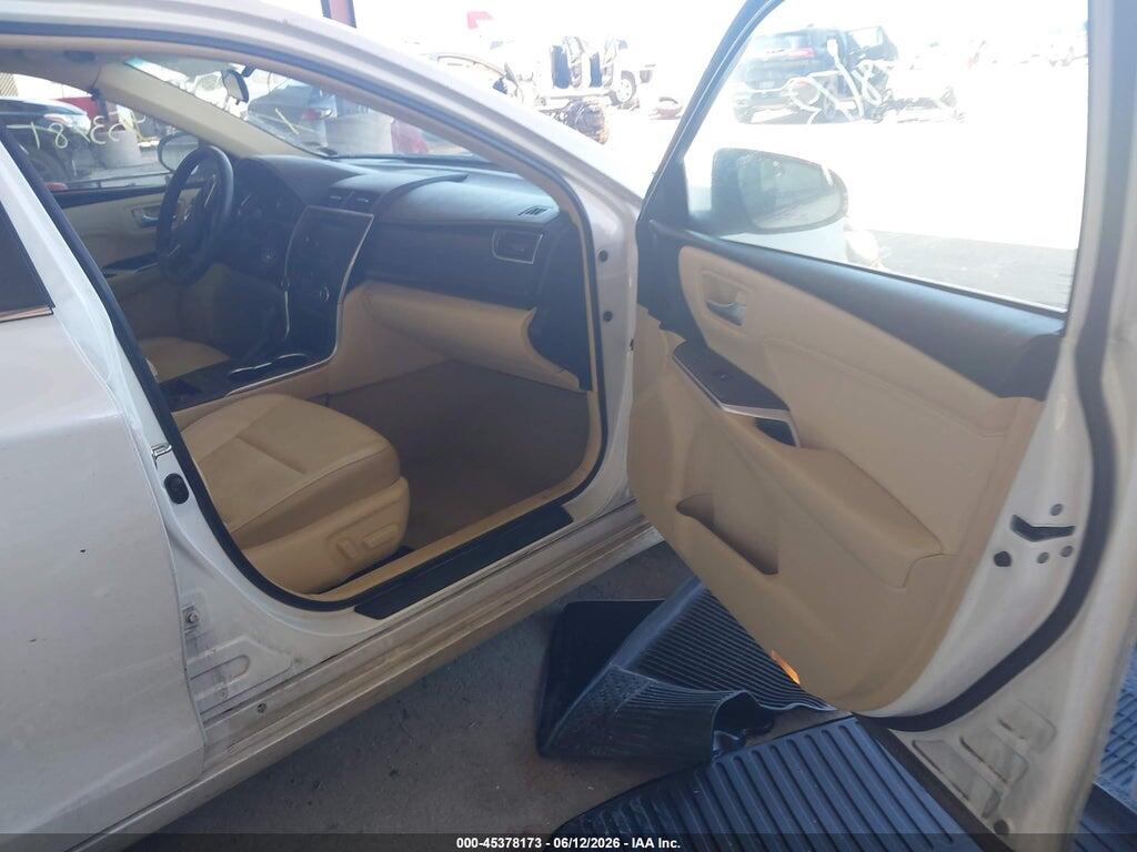 4T1BF1FK7HU414687 2017 TOYOTA CAMRY photo no. 5