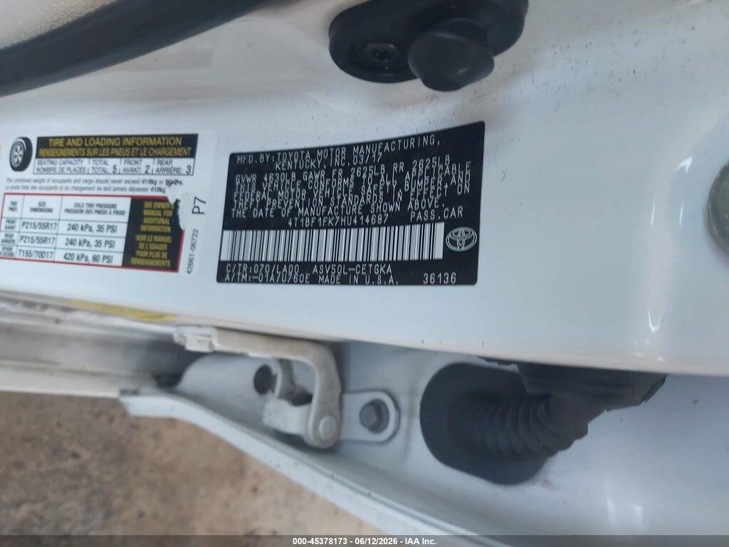 4T1BF1FK7HU414687 2017 TOYOTA CAMRY photo no. 9