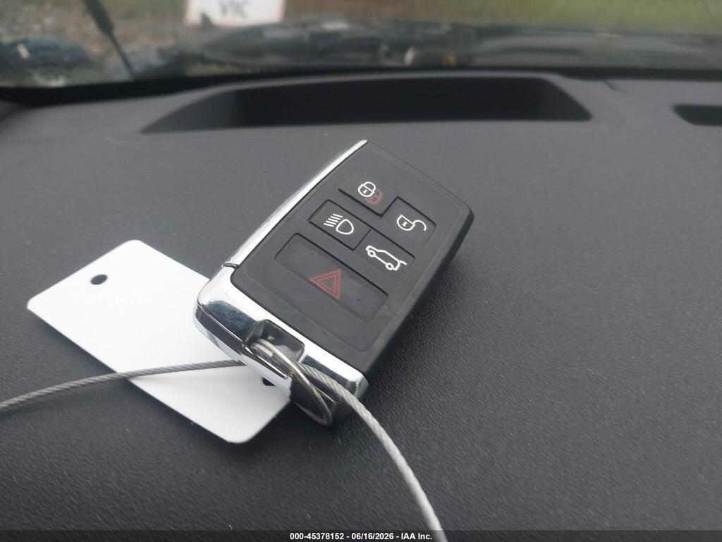 SALYT2EU2MA303548 2021 LAND ROVER RANGE ROVER VELAR photo no. 11