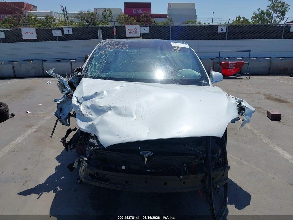 5YJXCBE2XJF091535 2018 TESLA MODEL X photo no. 11