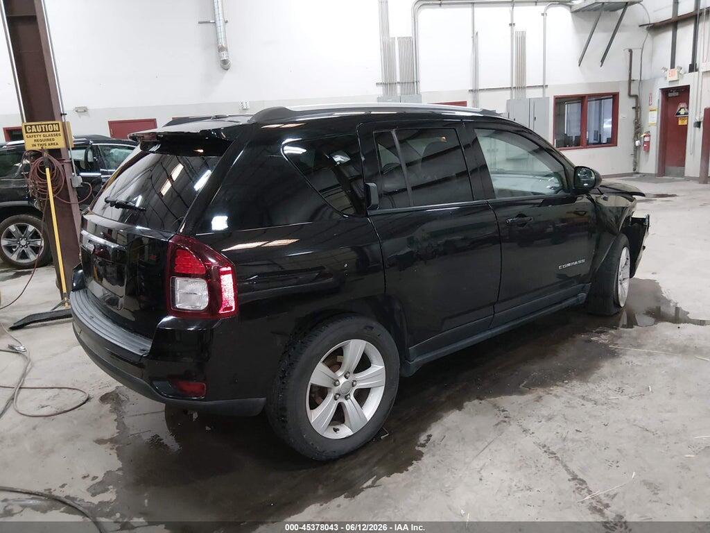 1C4NJDBB2GD662500 2016 JEEP COMPASS photo no. 4