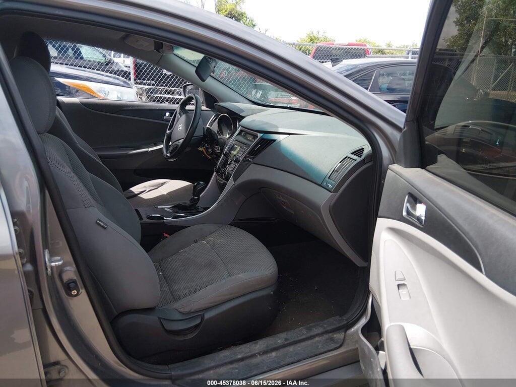 5NPEB4AC2BH093884 2011 HYUNDAI SONATA photo no. 5