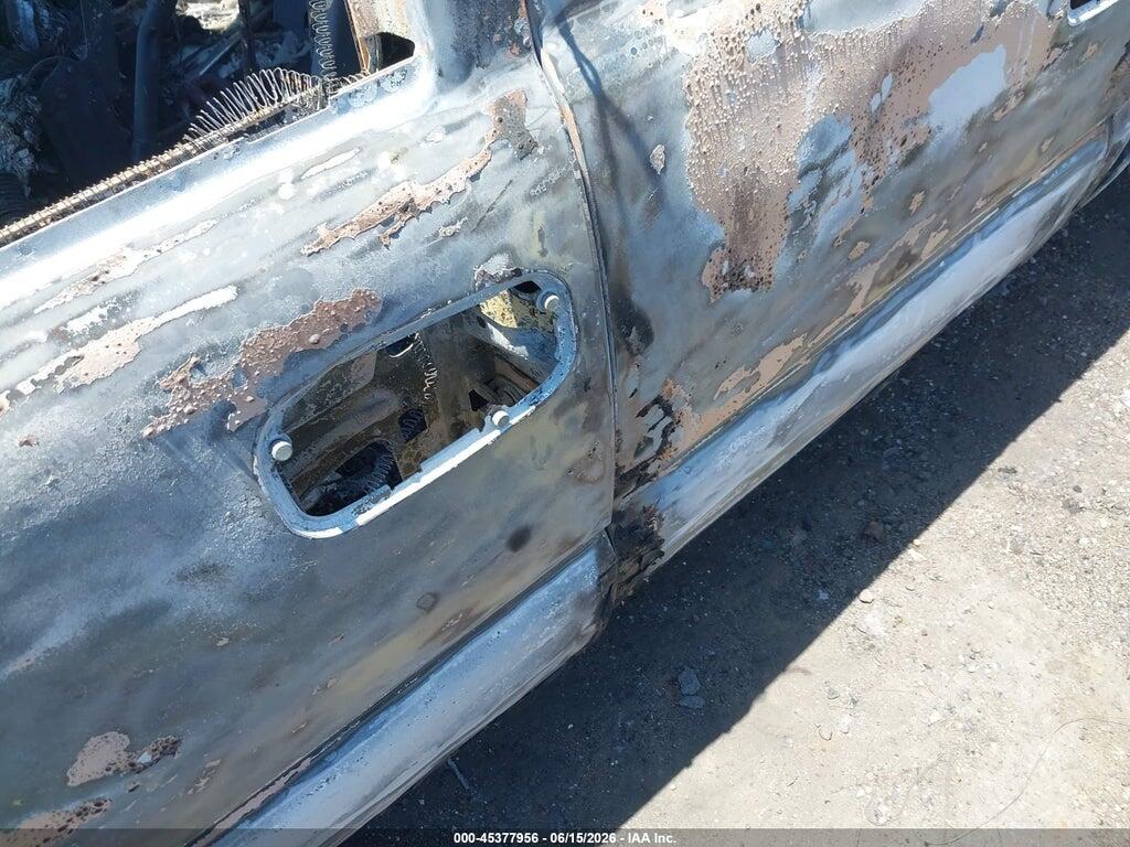2GTEC13T361224210 2006 GMC SIERRA 1500 photo no. 9