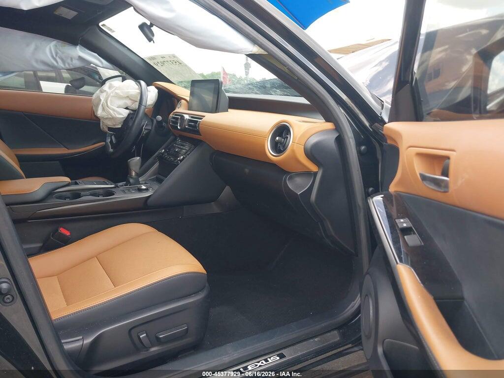 JTHAA1D27N5122446 2022 LEXUS IS 300 photo no. 5