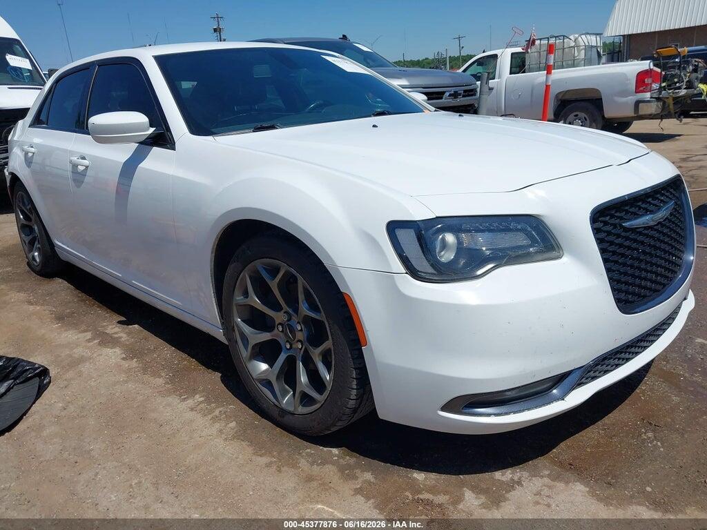2C3CCABG6JH141077 2018 CHRYSLER 300 photo no. 1