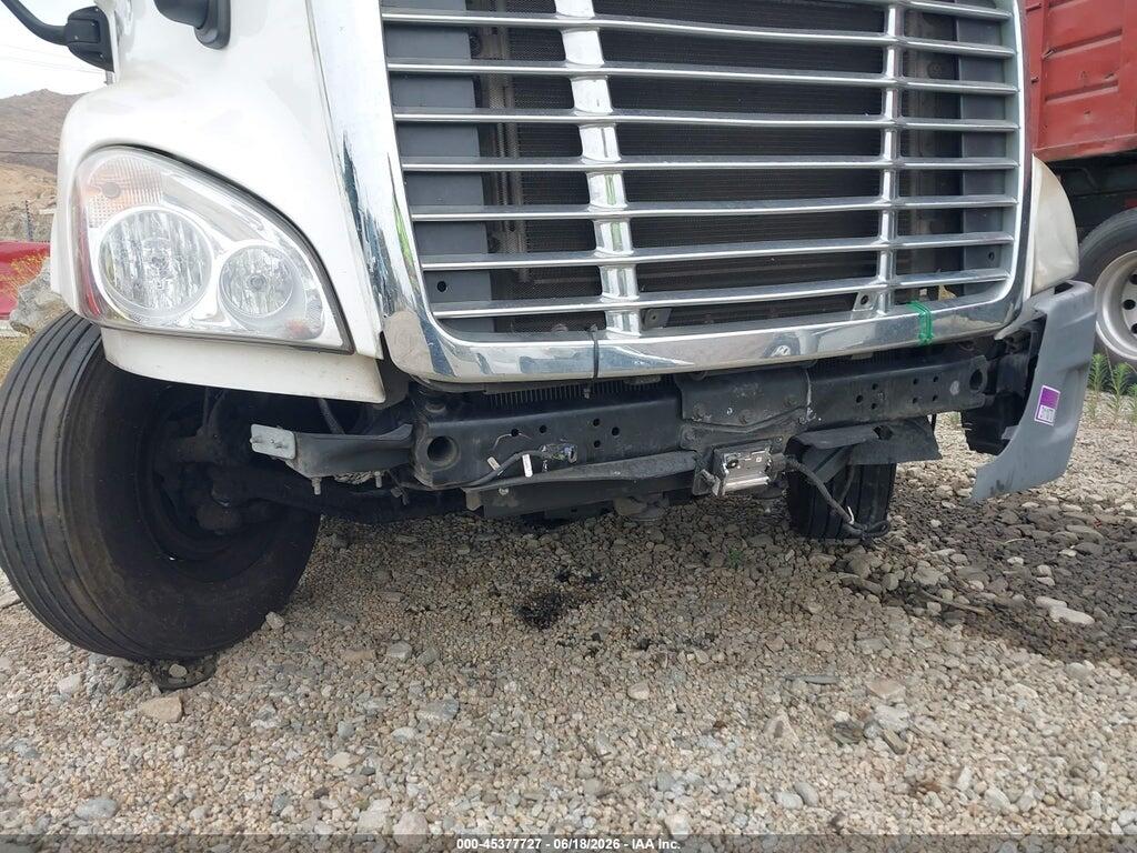 1FUJGEDV7FLGC8395 2015 FREIGHTLINER CASCADIA 125 photo no. 12