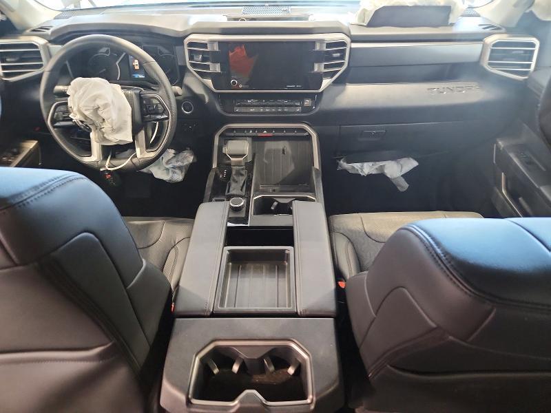 2024 TOYOTA TUNDRA SR5 — Фото 8 из 12