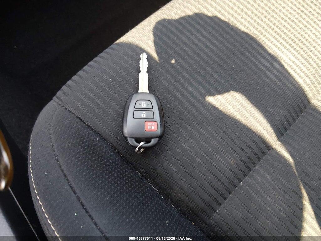 2T3RFREV0DW042393 2013 TOYOTA RAV4 photo no. 11