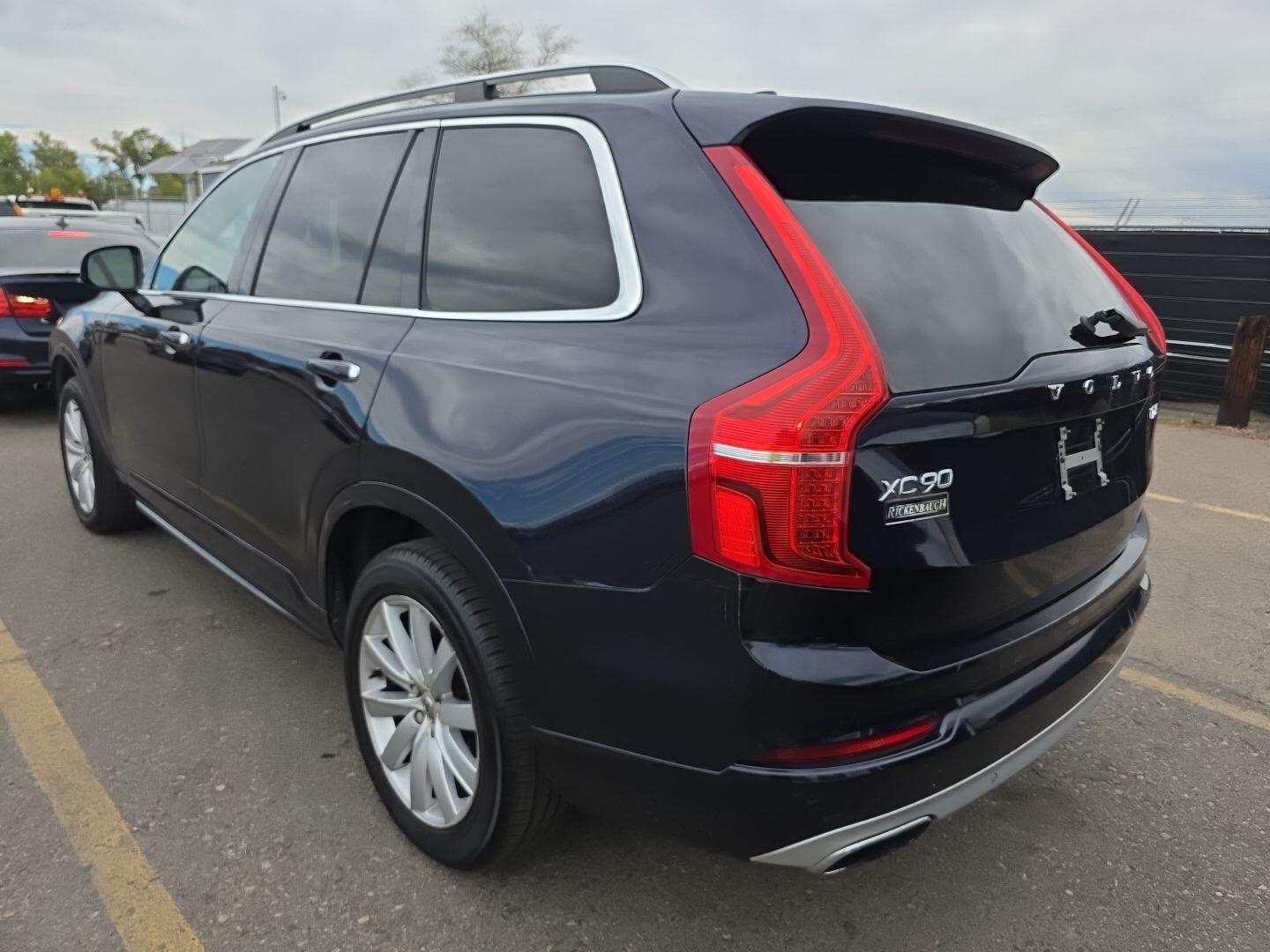 2016 VOLVO XC90 T6 MOMENTUM — Фото 2 из 16