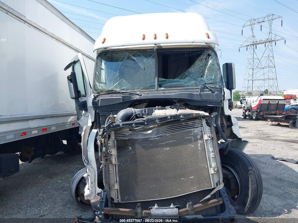 3AKJGLDR3JSJB7512 2018 FREIGHTLINER CASCADIA 125 photo no. 12