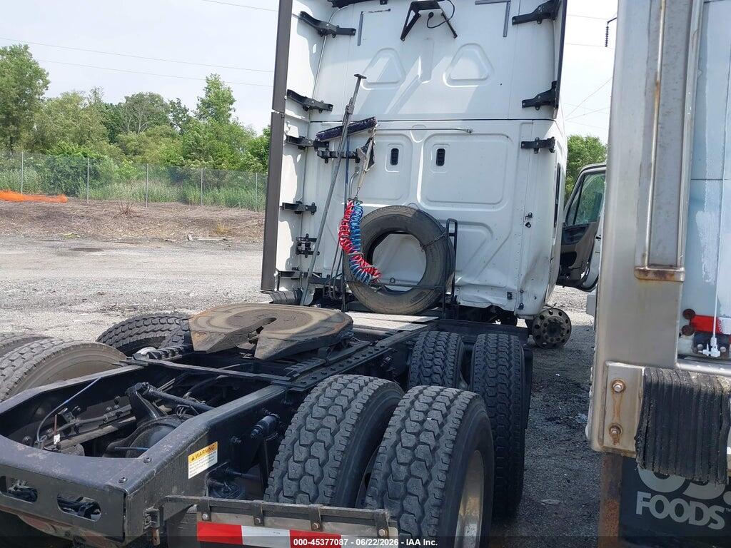 3AKJGLDR3JSJB7512 2018 FREIGHTLINER CASCADIA 125 photo no. 4