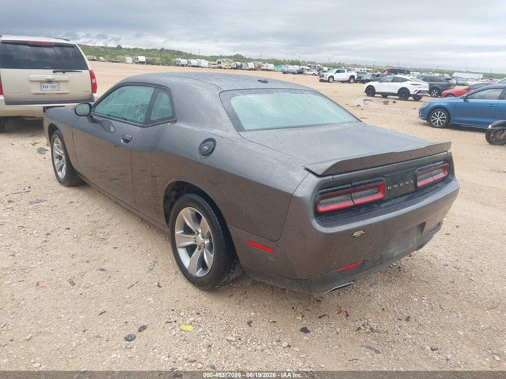 2C3CDZAG9JH286854 2018 DODGE CHALLENGER photo no. 3