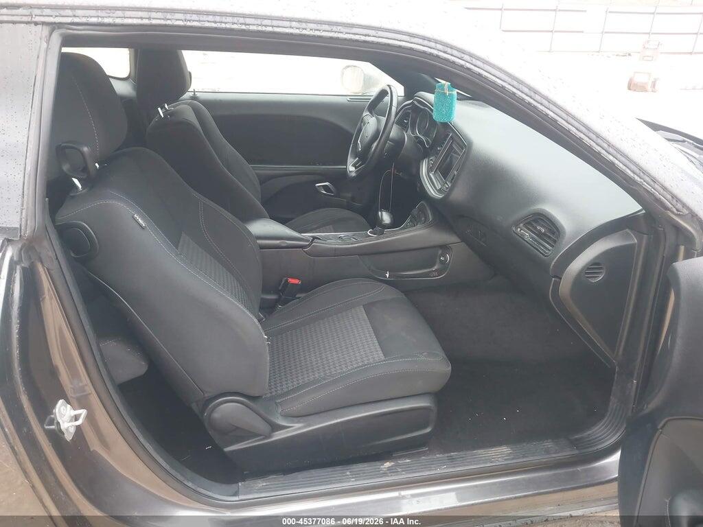 2C3CDZAG9JH286854 2018 DODGE CHALLENGER photo no. 5