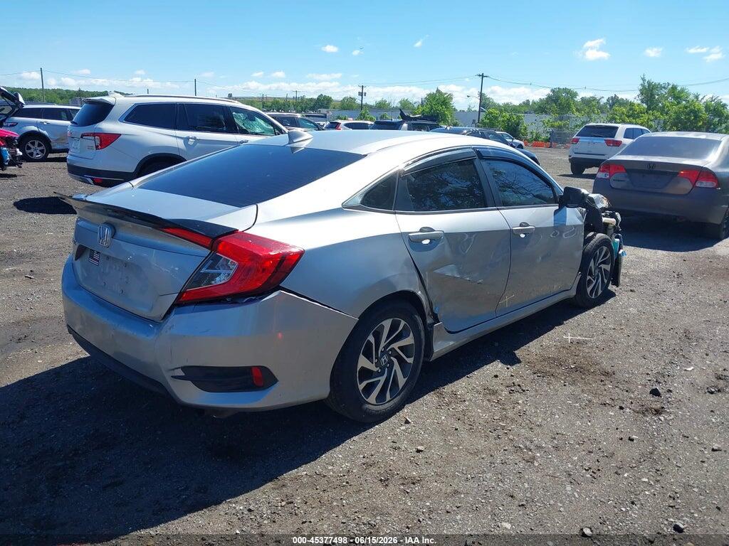 19XFC2F79HE217597 2017 HONDA CIVIC photo no. 4