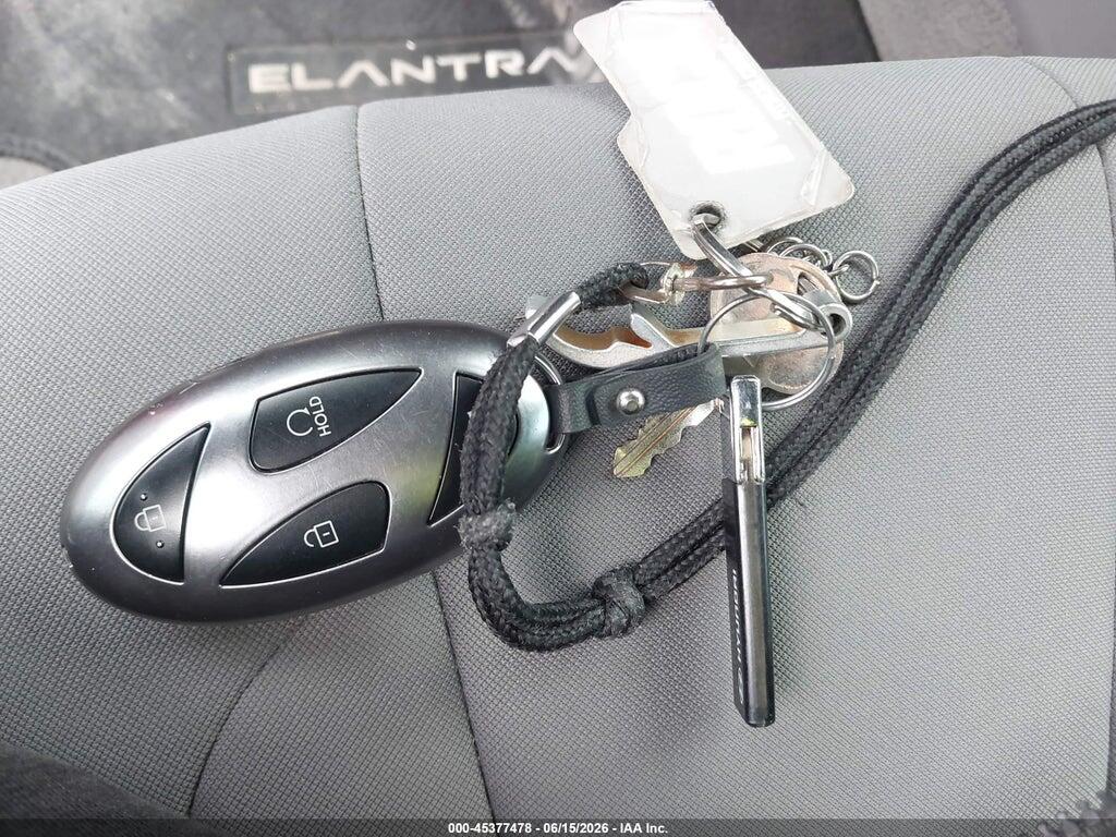 KMHLM4DG4SU011090 2025 HYUNDAI ELANTRA photo no. 11