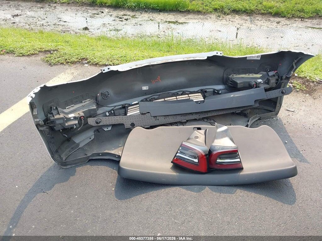 5YJ3E1EA2PF697494 2023 TESLA MODEL 3 photo no. 11