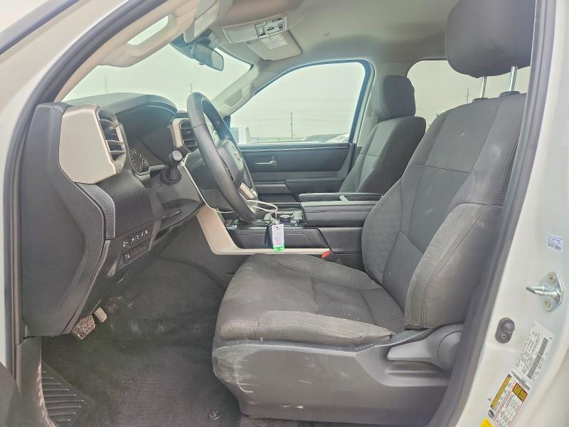 2024 TOYOTA TUNDRA SR5 — Фото 7 из 12