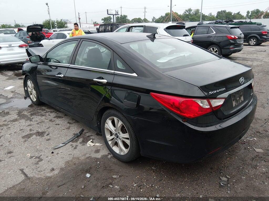 5NPEC4AC6BH007926 2011 HYUNDAI SONATA photo no. 3