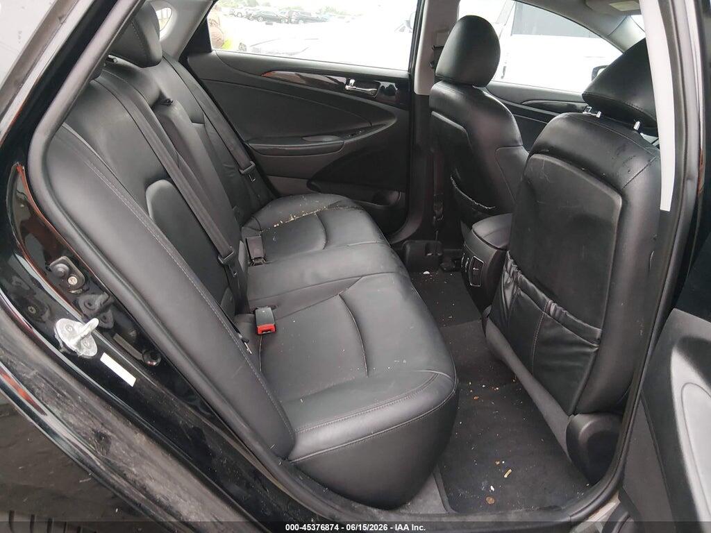 5NPEC4AC6BH007926 2011 HYUNDAI SONATA photo no. 8