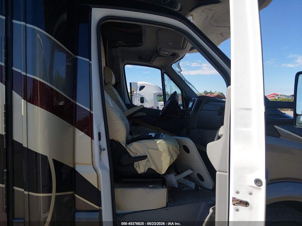 WDAPF4CC8J9772711 2019 MERCEDES-BENZ SPRINTER 3500 photo no. 5