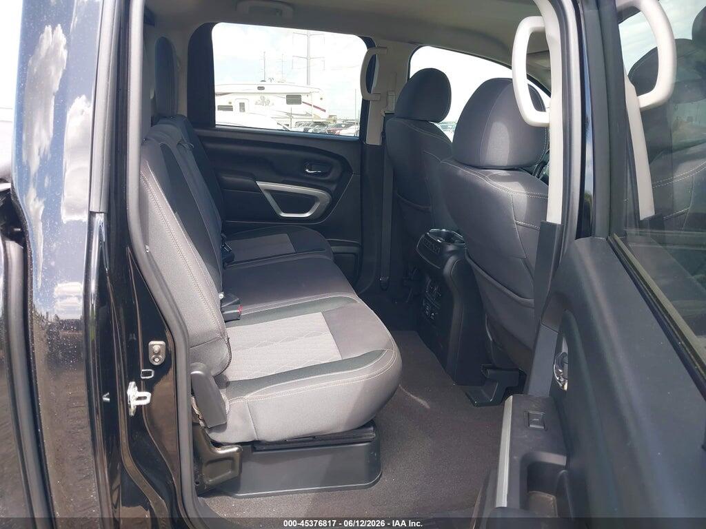 1N6AA1EF5NN100476 2022 NISSAN TITAN photo no. 8