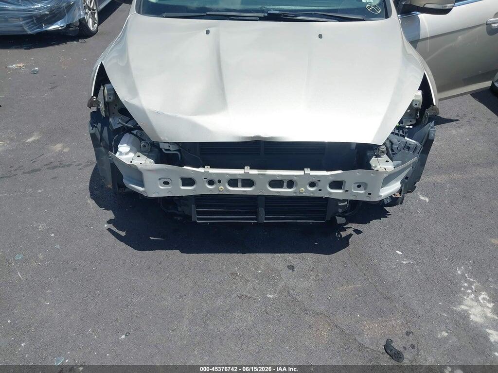 1FADP3N28HL324709 2017 FORD FOCUS photo no. 6