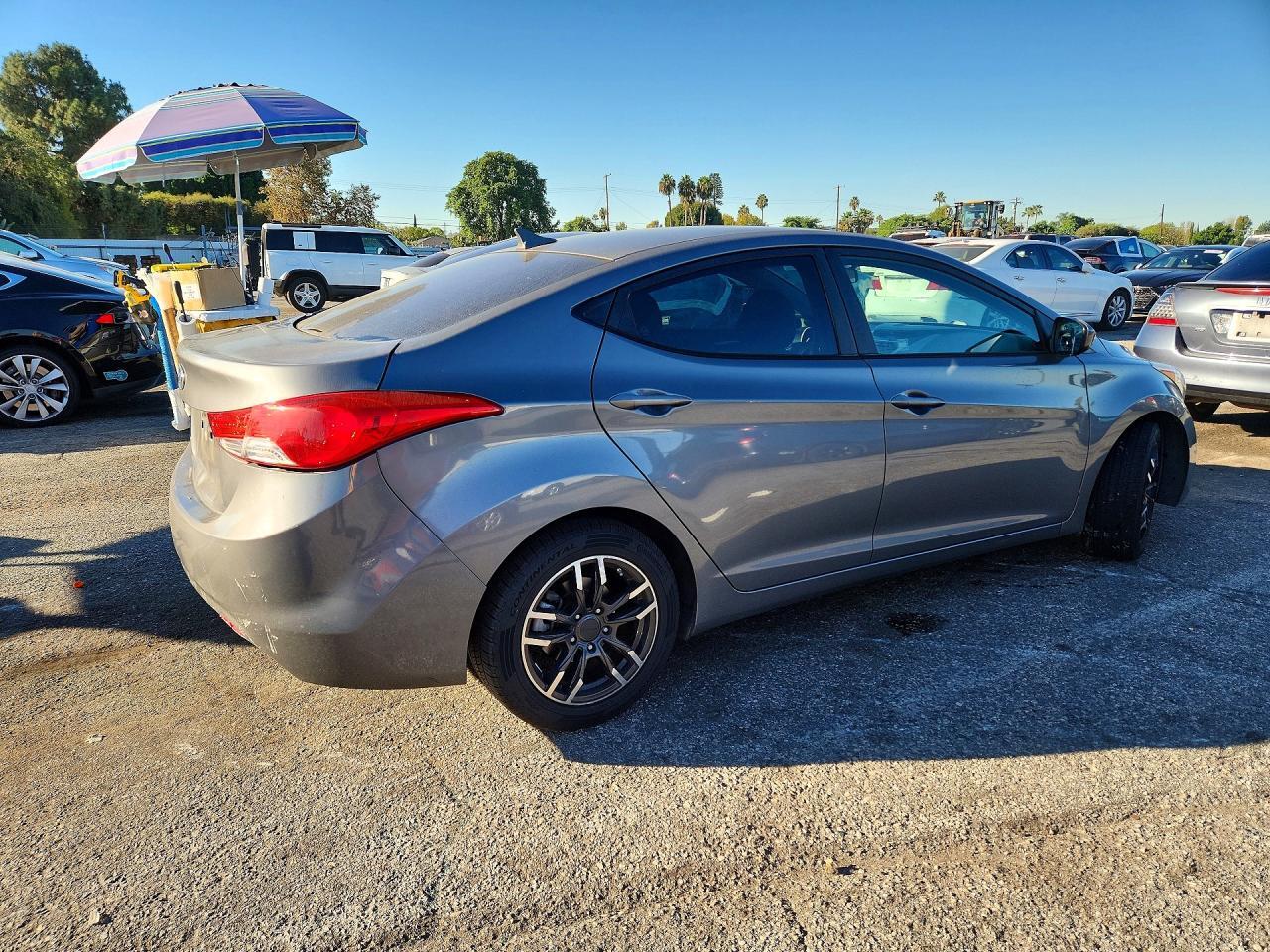 2012 HYUNDAI ELANTRA GLS — Фото 3 из 12