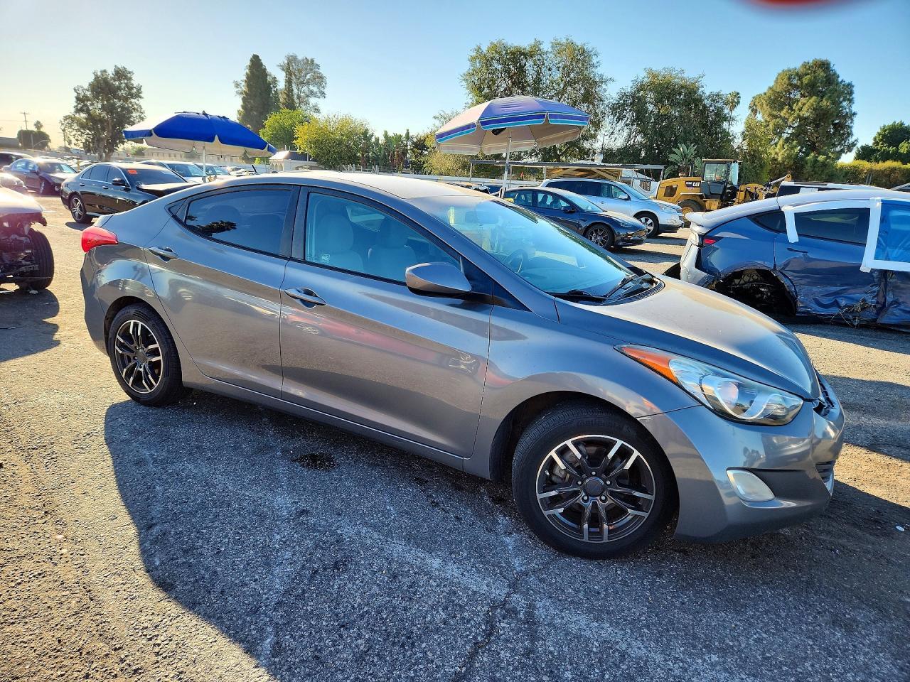 2012 HYUNDAI ELANTRA GLS — Фото 4 из 12