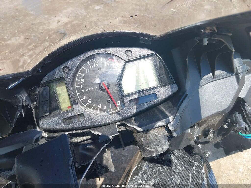 JH2PC40H3SK200288 2025 HONDA CBR600 photo no. 7