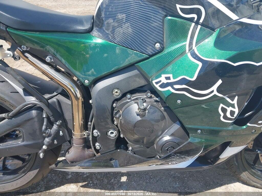JH2PC40H3SK200288 2025 HONDA CBR600 photo no. 8