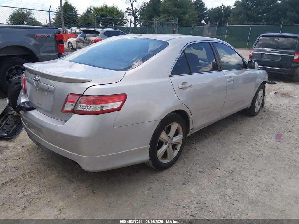 4T1BF3EK4BU231378 2011 TOYOTA CAMRY photo no. 4
