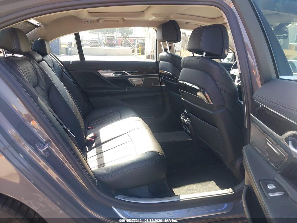 WBA7T2C06LCD77190 2020 BMW 740I photo no. 8