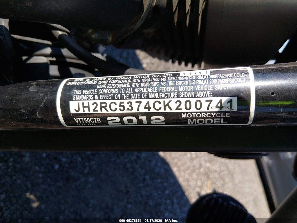 JH2RC5374CK200741 2012 HONDA VT750 photo no. 10