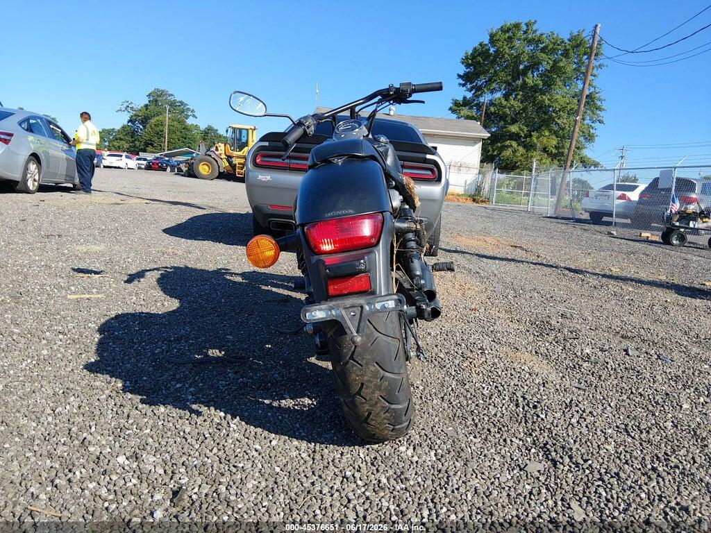 JH2RC5374CK200741 2012 HONDA VT750 photo no. 6