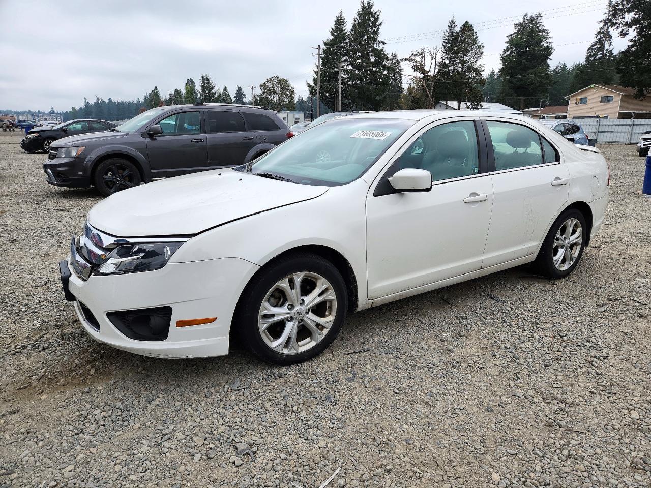 2012 FORD FUSION SE