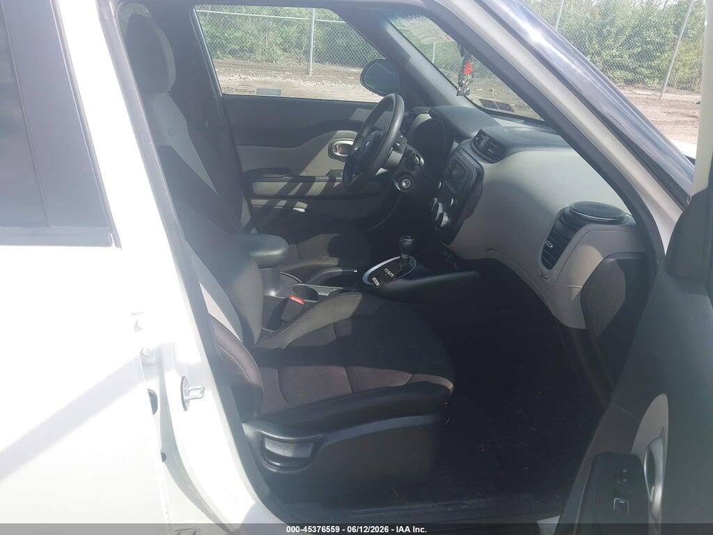 KNDJN2A21K7003579 2019 KIA SOUL photo no. 5
