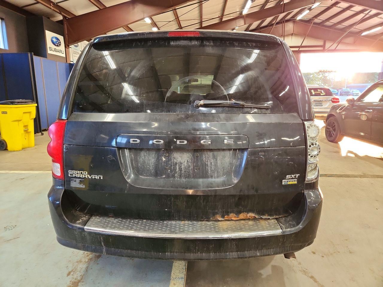 2016 DODGE GRAND CARAVAN SXT — Фото 6 из 13