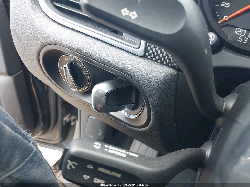 WP1AG2A53HLB53101 2017 PORSCHE MACAN photo no. 11