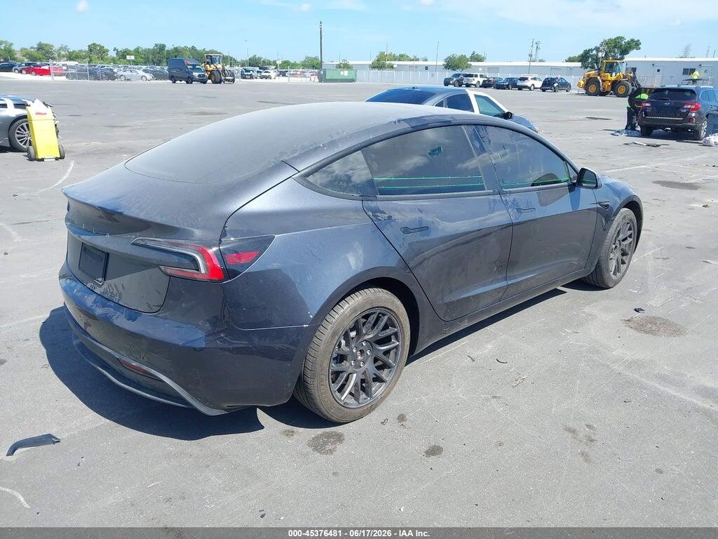 5YJ3E1EA4SF904685 2025 TESLA MODEL 3 photo no. 4