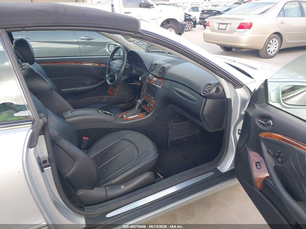 WDBTK56F17F212623 2007 MERCEDES-BENZ CLK 350 photo no. 5