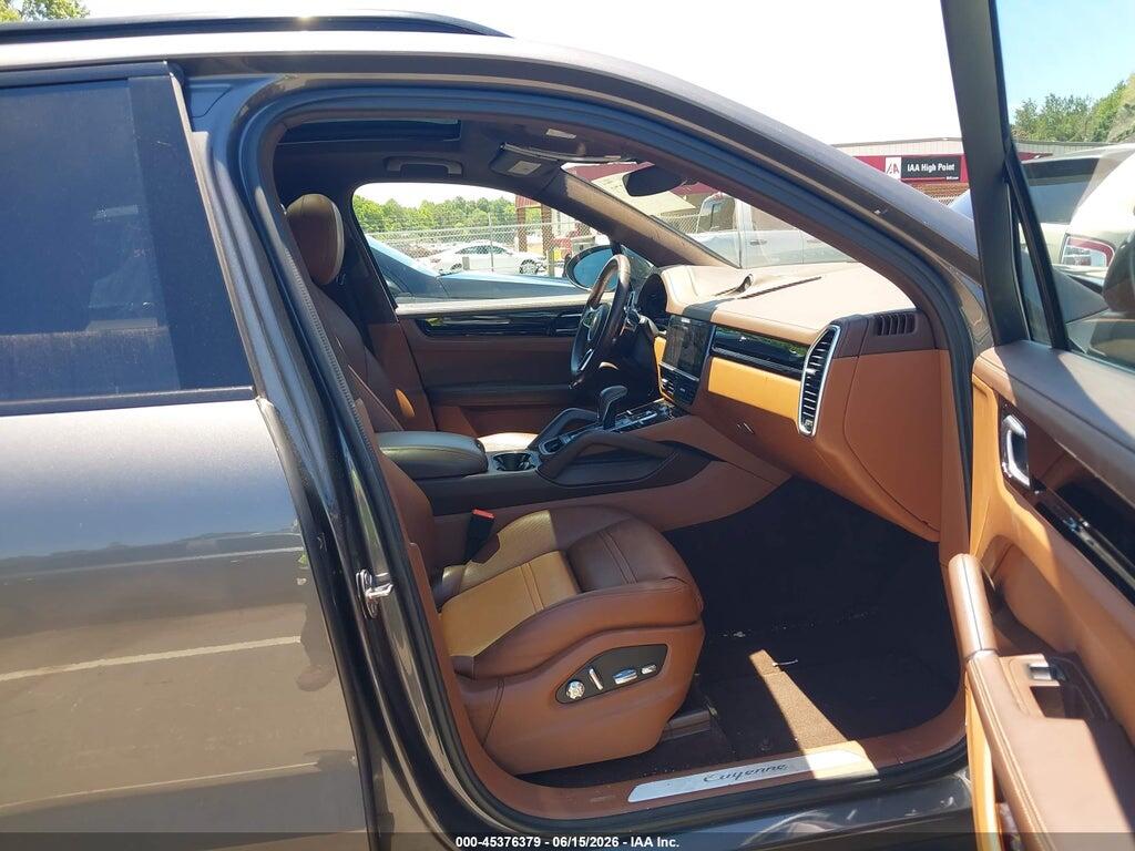 WP1AA2AY9KDA05077 2019 PORSCHE CAYENNE photo no. 5