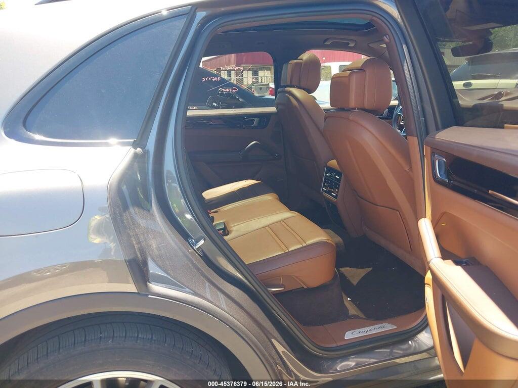 WP1AA2AY9KDA05077 2019 PORSCHE CAYENNE photo no. 8