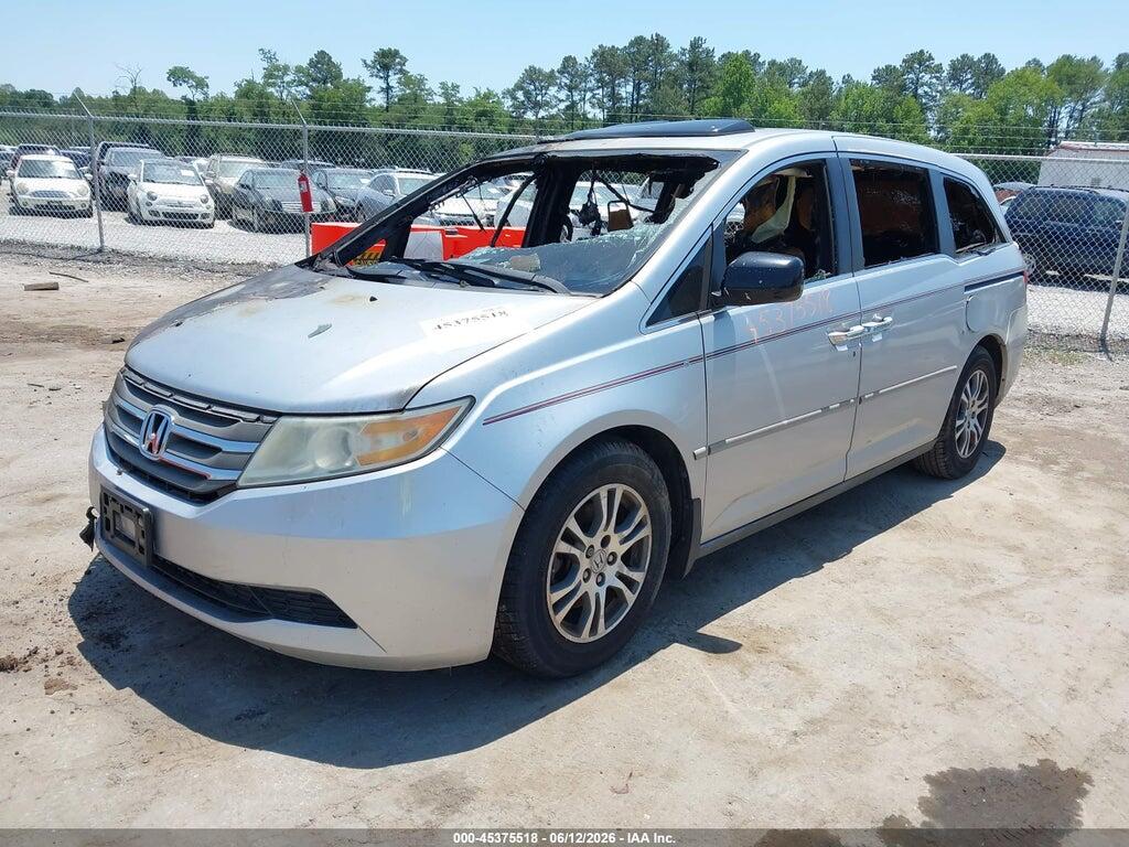 5FNRL5H63BB025399 2011 HONDA ODYSSEY photo no. 2