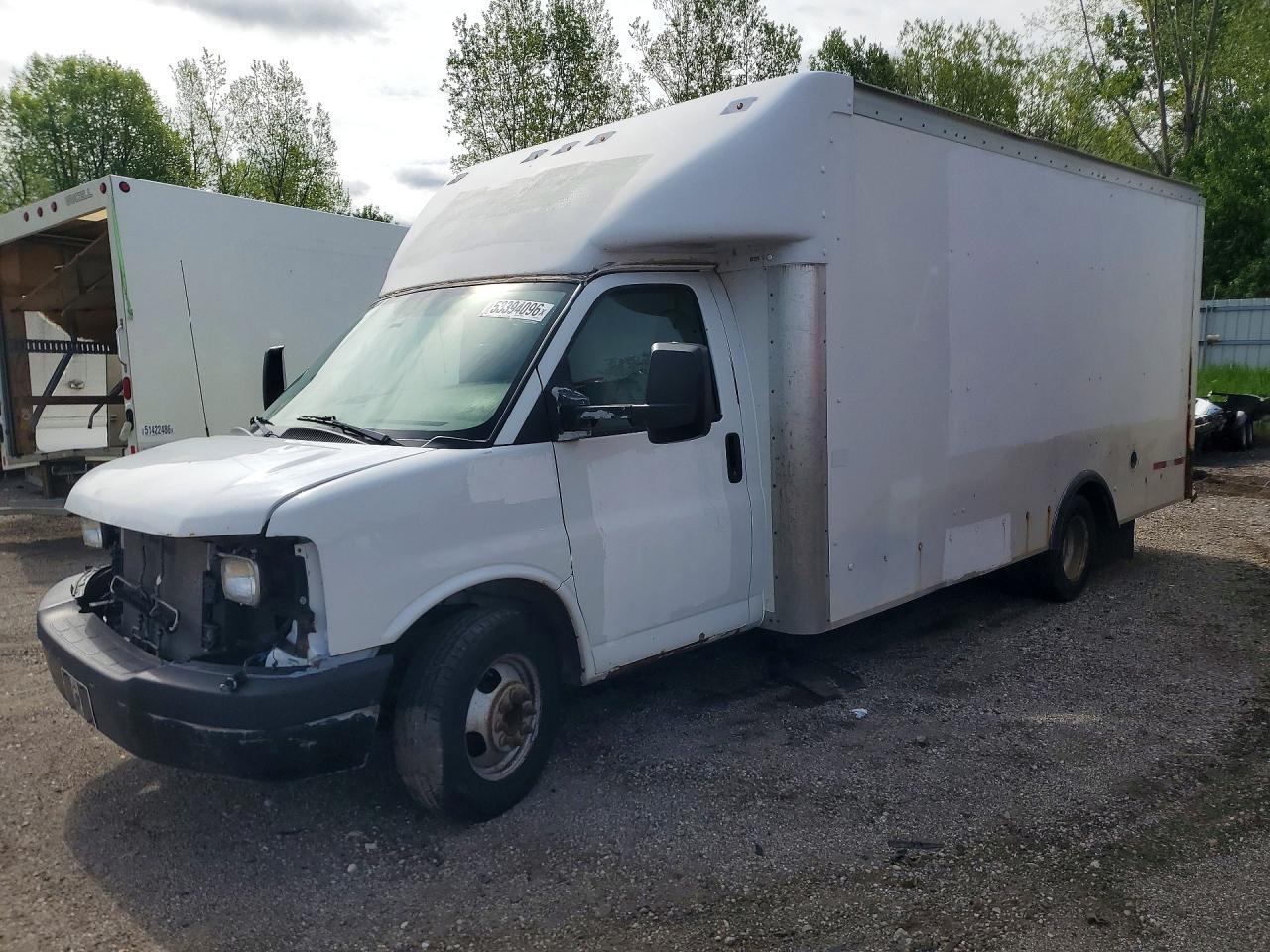 2015 GMC SAVANA DELIVERY TRUCK