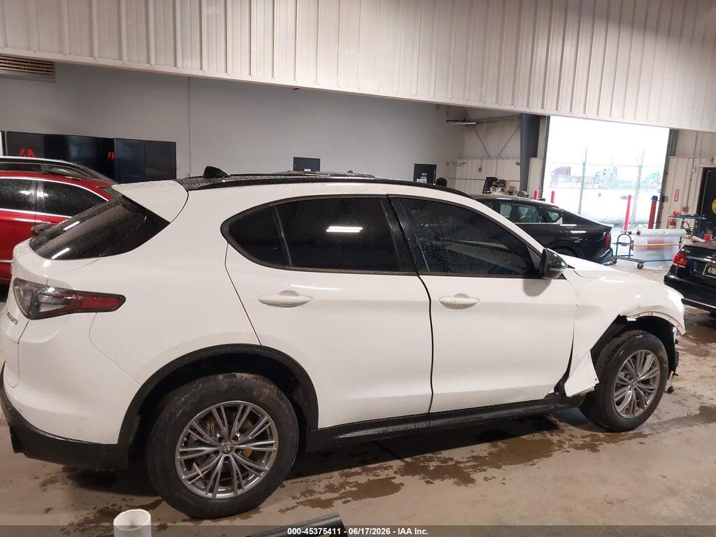 ZASPAKAN7R7D84792 2024 ALFA ROMEO STELVIO photo no. 12