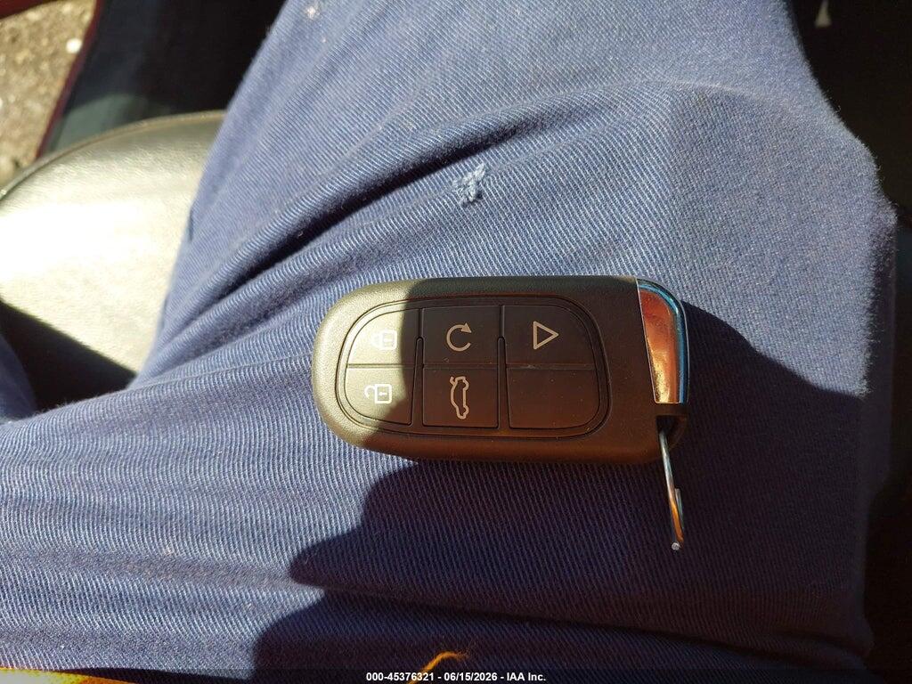 3C4NJDBB7JT131942 2018 JEEP COMPASS photo no. 11