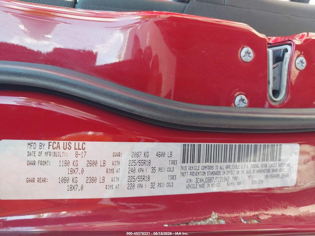 3C4NJDBB7JT131942 2018 JEEP COMPASS photo no. 9