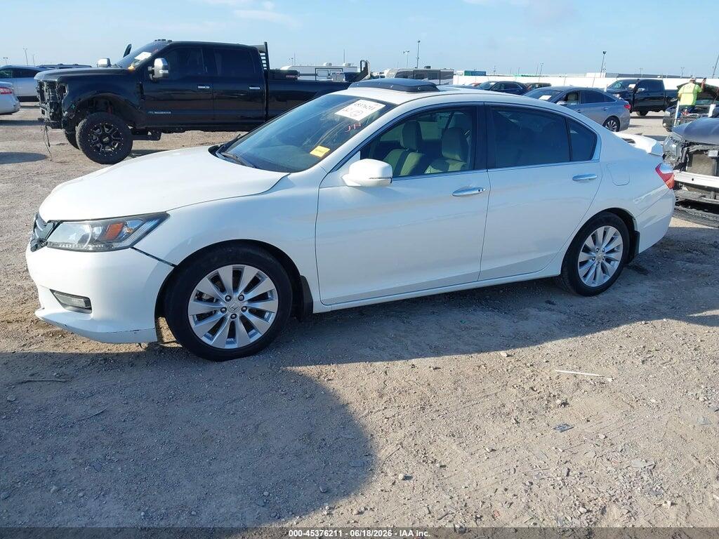 1HGCR2F82EA071358 2014 HONDA ACCORD photo no. 2